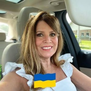 Meet your Posher, Candace